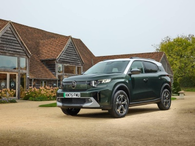 Szef Stellantis w Europie bije na alarm: „Nie ma naturalnego popytu na auta elektryczne”