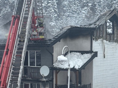 Dom po pożarze nie nadaje się do zamieszkania. Rodzina z Krynicy straciła wszystko – ruszyła pilna pomoc