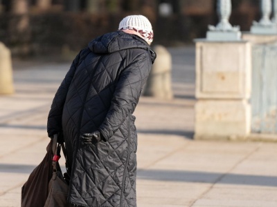 Pracujący przed tym rokiem dostaną więcej. ZUS podwyższa emerytury