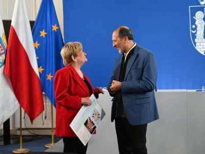 Kalendarz Trzech Religii dotarł do Brukseli i do Nowego Jorku