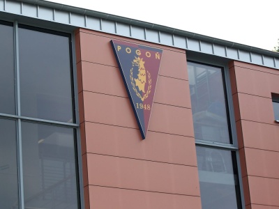 Pogoń wzmacnia struktury! Doskonale znana postać z Ekstraklasy