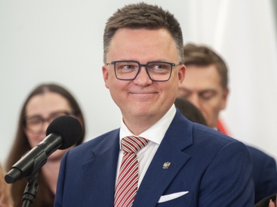 Czy Polska 2050 przetrwa rok 2026? W partii Hołowni rozłam, chaos i plecaki ewakuacyjne