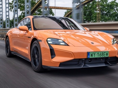 Porsche Taycan Turbo S: Fizyka płacze, gdy wciskasz gaz