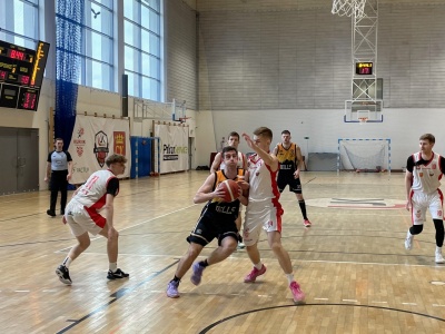 Każda passa kiedyś się kończy. Koszykarze UJK przegrali z Wisłą