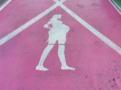 Kryzys na porodówkach. Bulenda-Nowak: Spada ranga narodzin