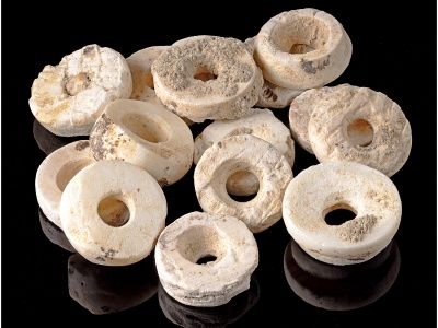 Hiszpańskie odkrycie stulecia. Archeolodzy odnaleźli grobowiec z setkami tysięcy paciorków