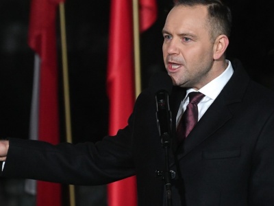 Pałacowe wojny i przecieki u Nawrockiego. 