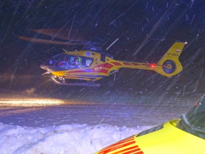 Nocny wypadek na trasie do Krakowa. Droga była zablokowana