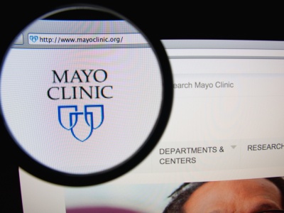 Floryda jako pierwsza w USA uruchomi terapię jonami węgla w leczeniu nowotworów