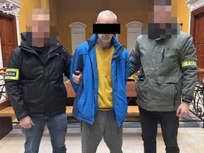 Oszustwo „na policjanta” w Lublinie. 51-latek tymczasowo aresztowany po wyłudzeniu pieniędzy od seniorów