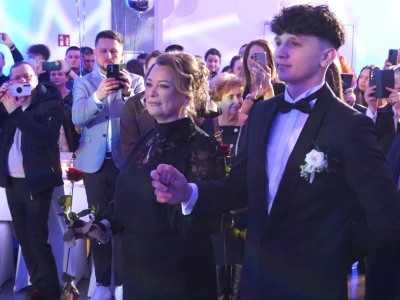 Studniówka maturzystów z ZSP w Łochowie