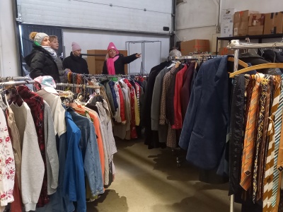 Dobroczynność nie ma ceny! W tym sklepie towaru jest mnóstwo, a płaci się grosze