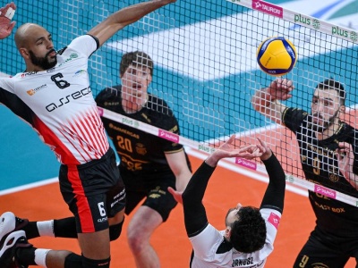 3:0 po raz trzeci! Siatkarze Resovii mają patent na Projekt