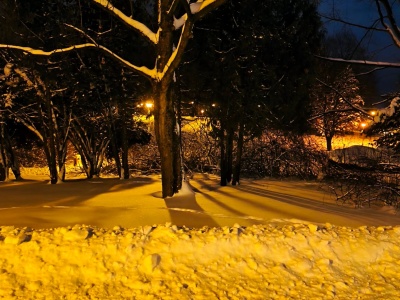 Siarczysty mróz i zanieczyszczone powietrze - aktualne ostrzeżenia meteorologiczne