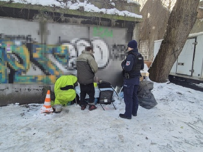 Wyjątkowo mroźne noce przed Krakowem. Policja nasila kontrole w ramach „Akcji Zima”