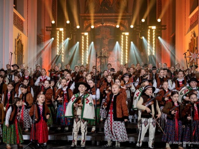 Mała Armia Janosika wystąpiła w Rykach. Wśród gości była Pierwsza Dama Marta Nawrocka