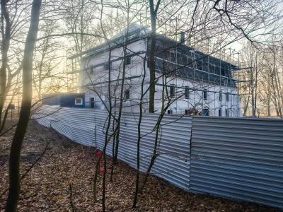 Pałacyk w Łężczoku odzyskuje blask