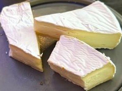 To nie tylko smak i przyjemność. Camembert uruchamia w ciele konkretne procesy