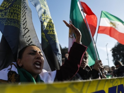 Setki nowojorczyków demonstrowały swoje poparcie dla Irańczyków