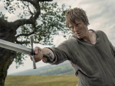 Rycerz Siedmiu Królestw nadjechał. Wystartował nowy serial ze świata Gry o tron!