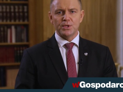 Prezydent podpisał budżet, ale na tym nie skończył