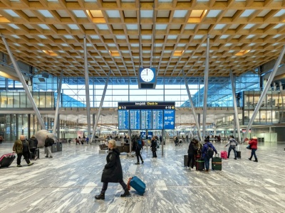 ​Polak zatrzymany po awanturze w samolocie. Leciał z Krakowa