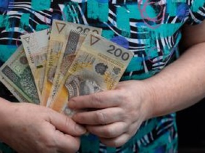 Polka pobiera emeryturę z Irlandii. Skarbówka zażądała podatku