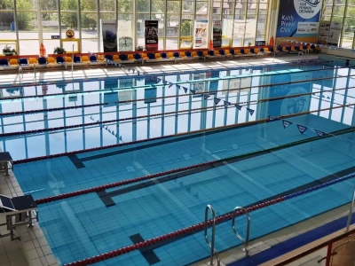 Czy kryta pływalnia w Ciechanowie powinna być otwarta dłużej? 