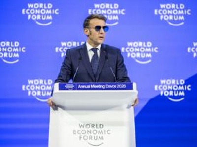 Macron o działaniach USA: celem jest chęć osłabienia Europy