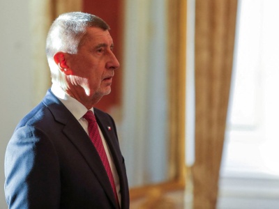 Premier Czech kupił drogi globus. Szukał na nim Grenlandii