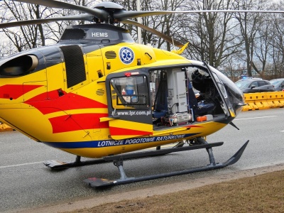 Dramat pod Krakowem. 10-latka została potrącona. Dziecko walczy o życie