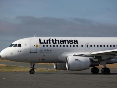 W samolocie Lufthansy bez powerbanku. Kolejne linie lotnicze pójdą jej śladem?