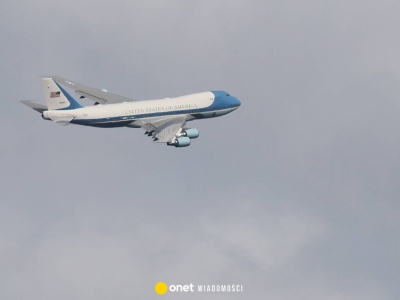 Samolot z Donaldem Trumpem zawrócił. 