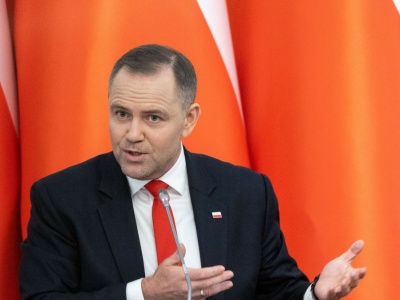 Prawie 70 proc. stawia sprawę jasno. Nowy sondaż po wecie Nawrockiego