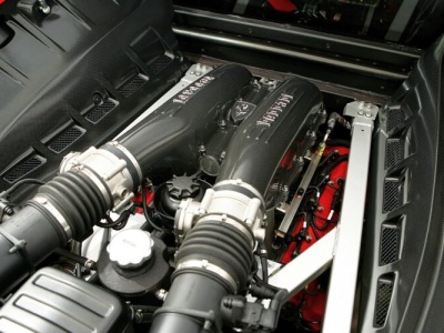 Ferrari F430 po Donaldzie Trumpie: czerwony lakier, mały przebieg i cena z kosmosu