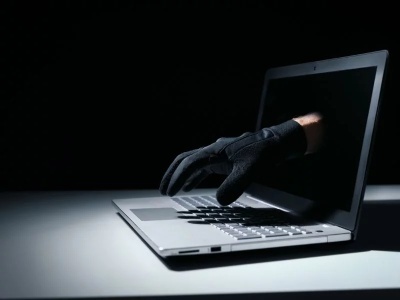 Powiat Ząbkowicki. Jeden klik, jedna wiadomość i pieniądze zniknęły