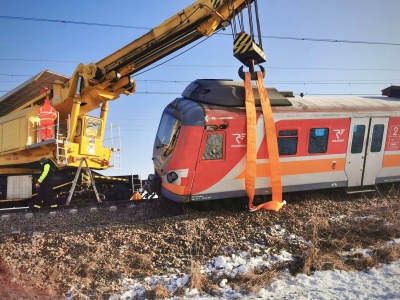 Trwa przywracanie ruchu na szlaku Miechów–Słomniki po wykolejeniu pociągu