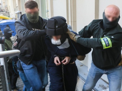 Porąbał siekierą portierkę uczelni. Jest opinia psychiatryczna Mieszka R.