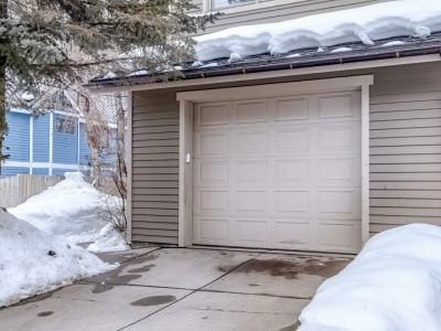 Ogrzewany garaż: hit czy kit? Sprawdzamy, kto na tym lepiej wychodzi