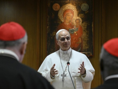 Pierwszy taki sondaż. Zapytali o pracę w Watykanie, wyniki zaskakują