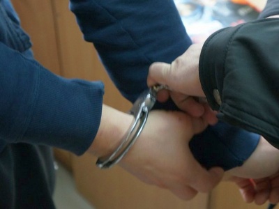 Nożownik z Łukowa usłyszał zarzuty. Atakował przypadkowe osoby, jednej z nich oszpecił twarz