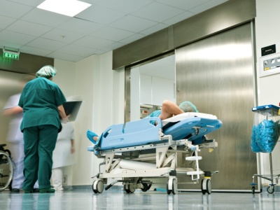 Ponad 4,5 mld zł za nadwykonania w szpitalach. NFZ wciąż nie rozliczył III kw. 2025 roku