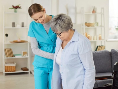 Rząd uciął spekulacje w sprawie bonu senioralnego. Koniec straszenia wiekiem