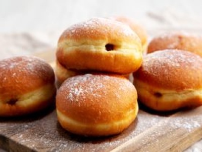 To najlepszy przepis na pączki. Do ciasta dodaję ciepłe warzywo, więc wychodzą pulchne