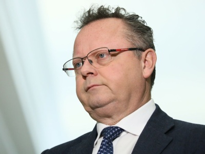 ​Lewica oczekuje wyjaśnień od Andrzeja Szejny. Chodzi o sprawę zegarka