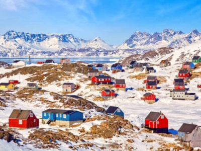 Tym się jeździ na Grenlandii. Zamiast psich zaprzęgów jest chiński SUV i Skoda Fabia