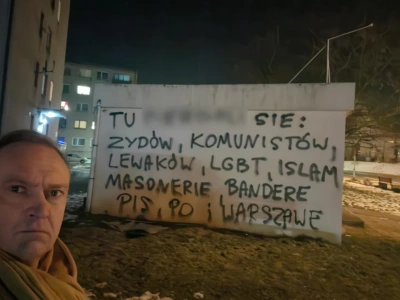 Radny zgłosił wulgarny i hejterski napis. Gdy wrzucił post, zaatakowali go w komentarzach