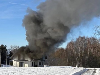 Pożar w Mystkowie i alarmy w całym powiecie. Pracowita doba sądeckich strażaków