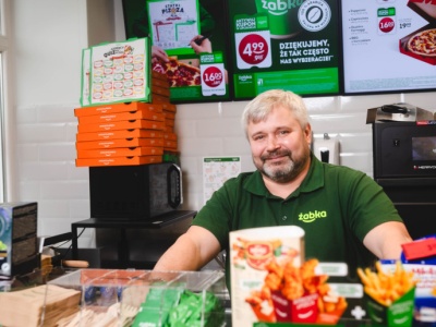 Zmiana miejsca, własny biznes. Żabka płaci za przeprowadzkę franczyzobiorców