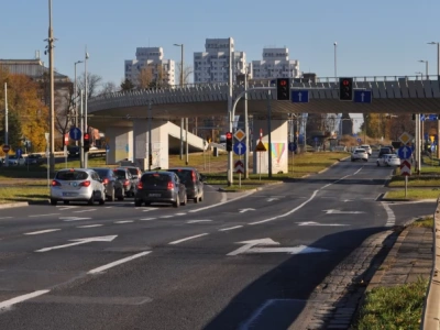 Zburzą estakadę na pl. Społecznym. Trzeba będzie zbudować dwa pasy w kierunku Traugutta